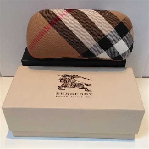 burberry sunglasses case india|burberry eyeglasses case.